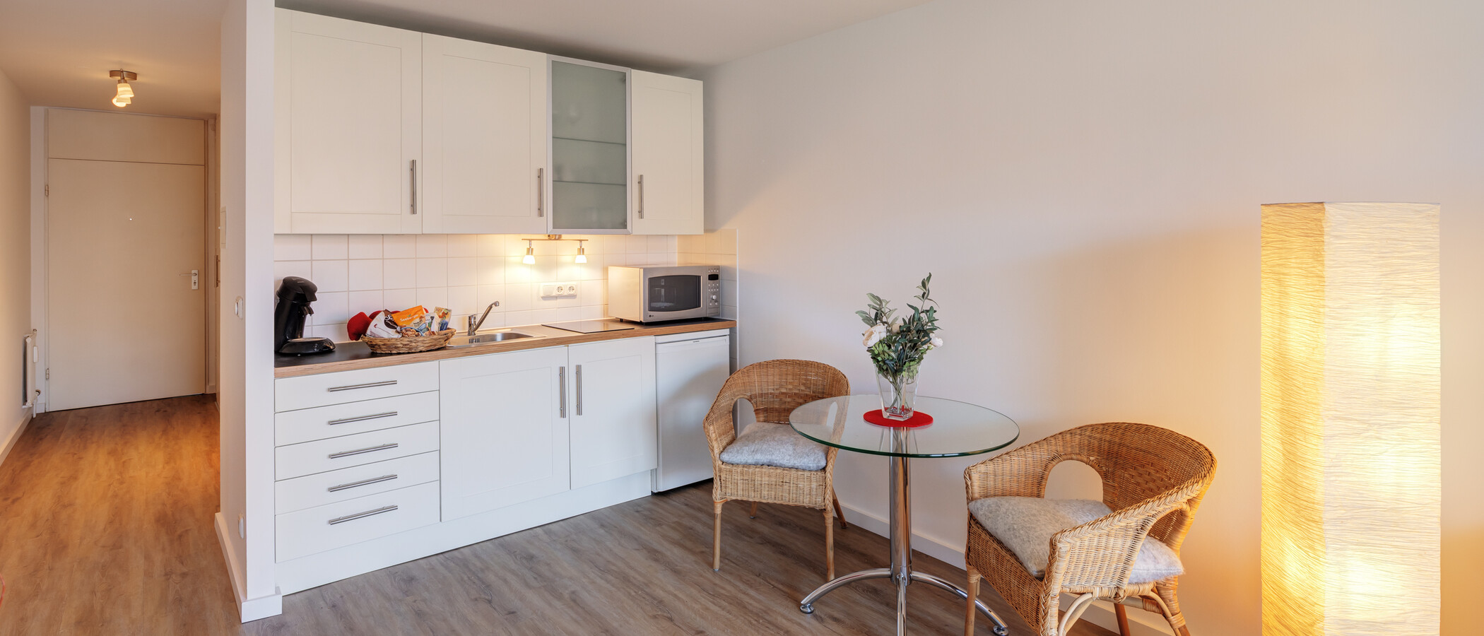 apartment München Isarvorstadt 04 living area 3570