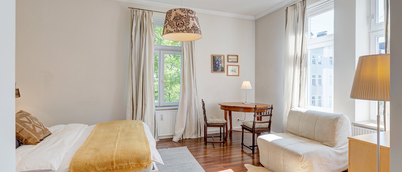 apartment München Maxvorstadt - Universitätsviertel 01 sleeping area 3592