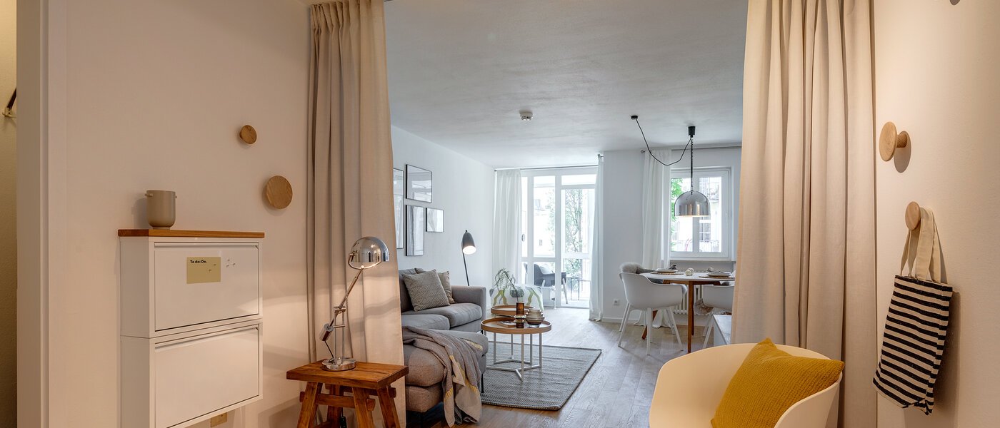 apartment München Schwabing (rechts der Leopoldstraße) 01 hall 361