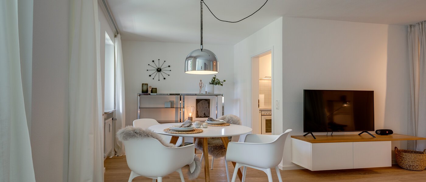 apartment München Schwabing (rechts der Leopoldstraße) 03 living area 361