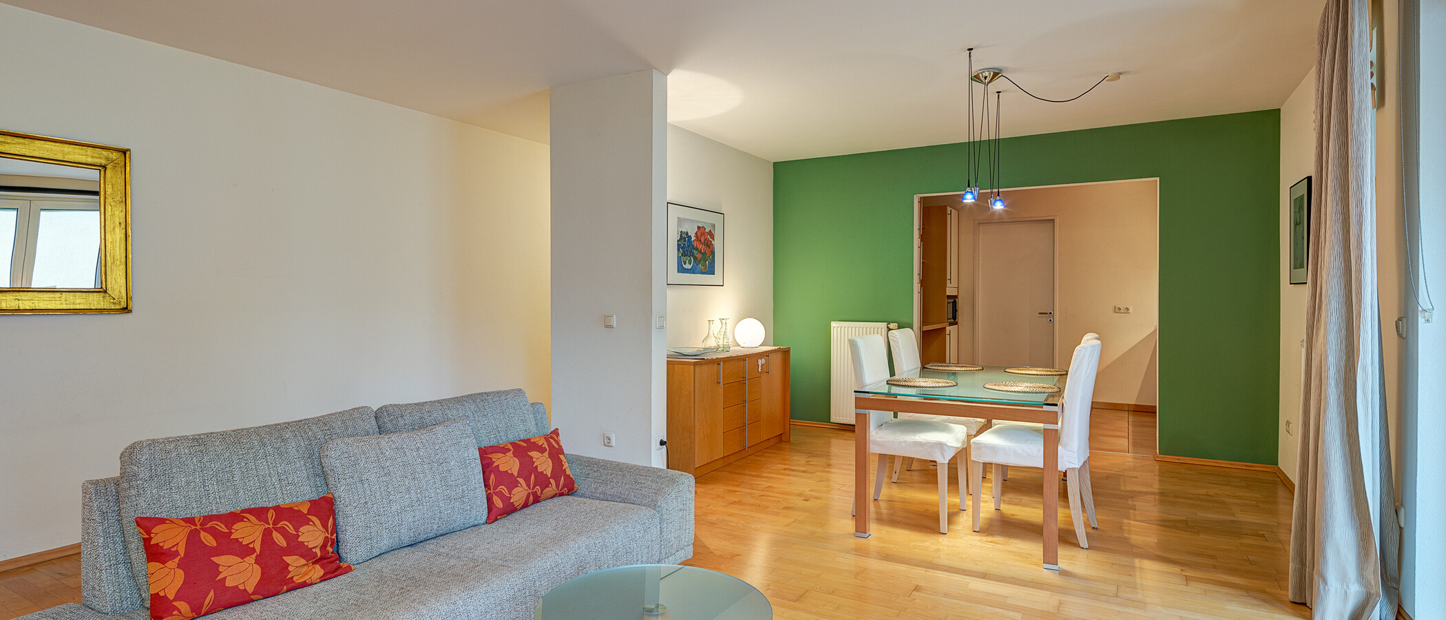 apartment München Maxvorstadt - Museumsviertel 01 living area 3669
