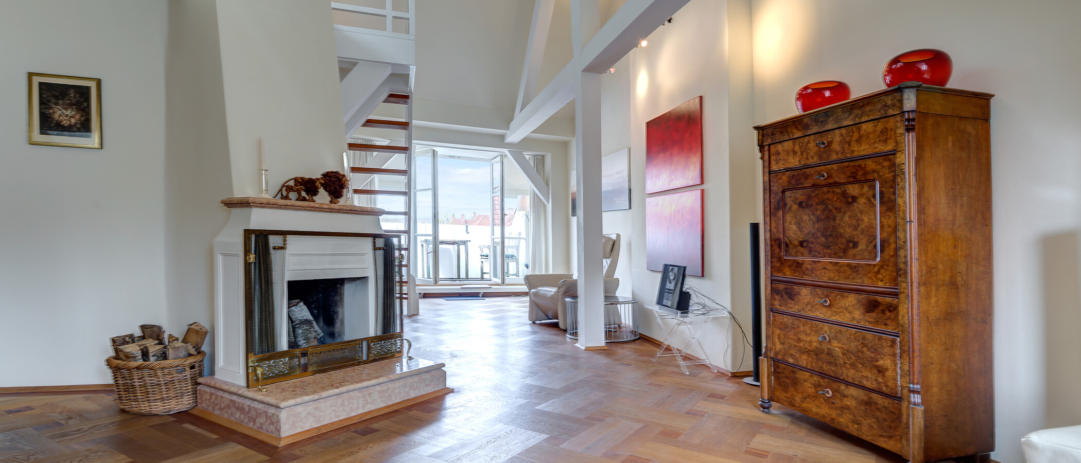 gallery apartment  München Schwabing (links der Leopoldstraße) 02 living room 3679