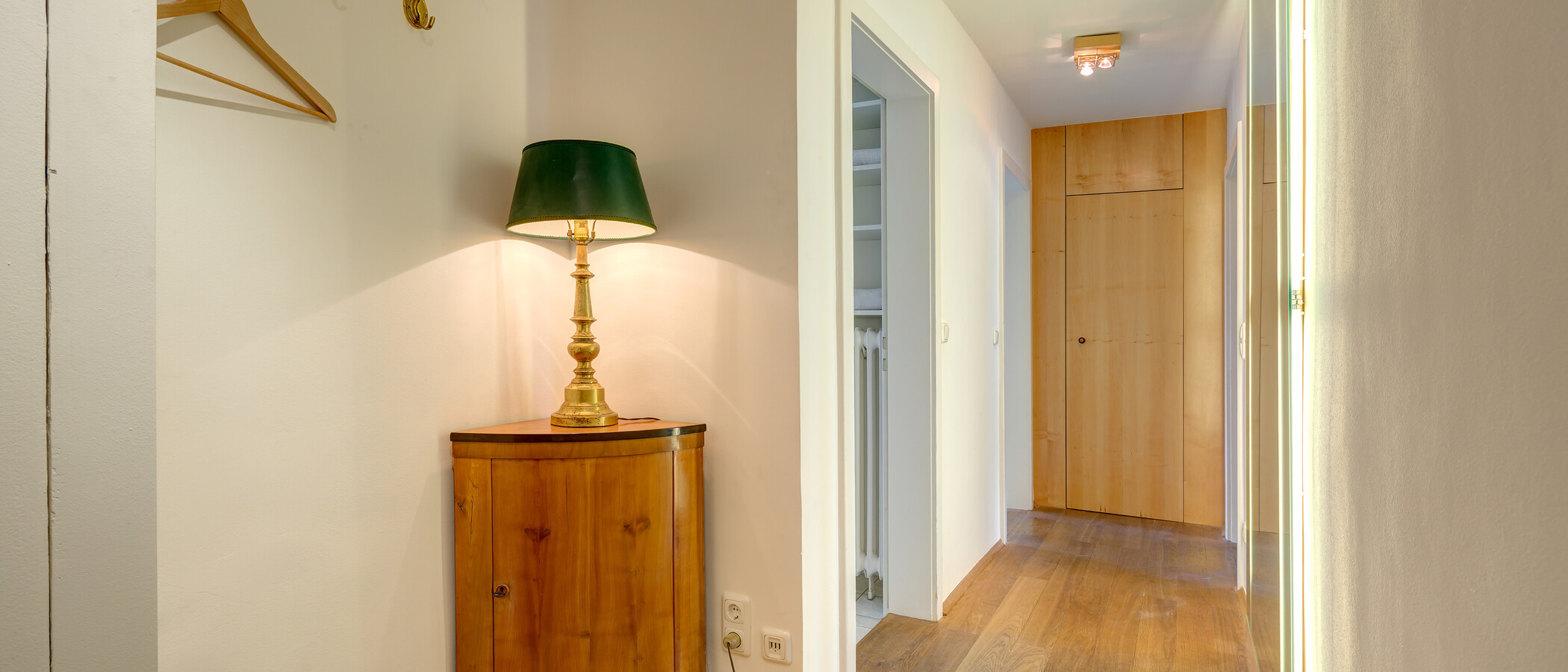 gallery apartment  München Schwabing (links der Leopoldstraße) 01 hall 3679