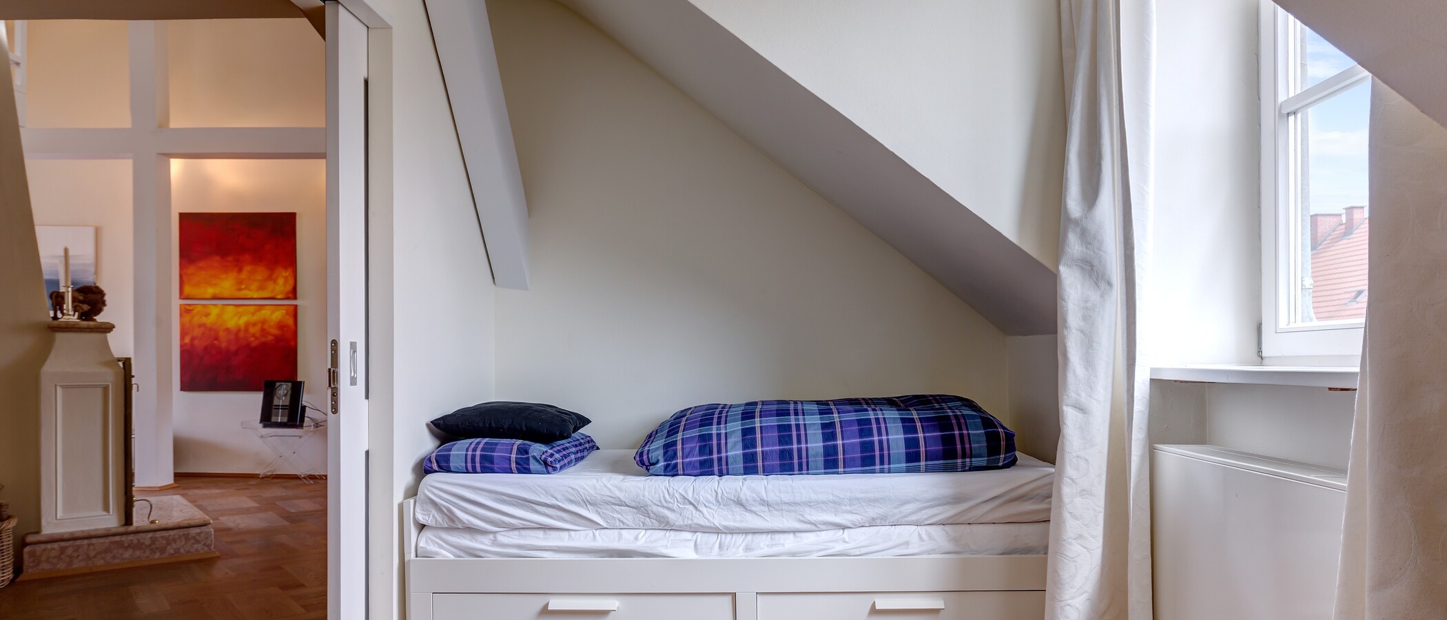 gallery apartment  München Schwabing (links der Leopoldstraße) 01 2. sleeping area 3679