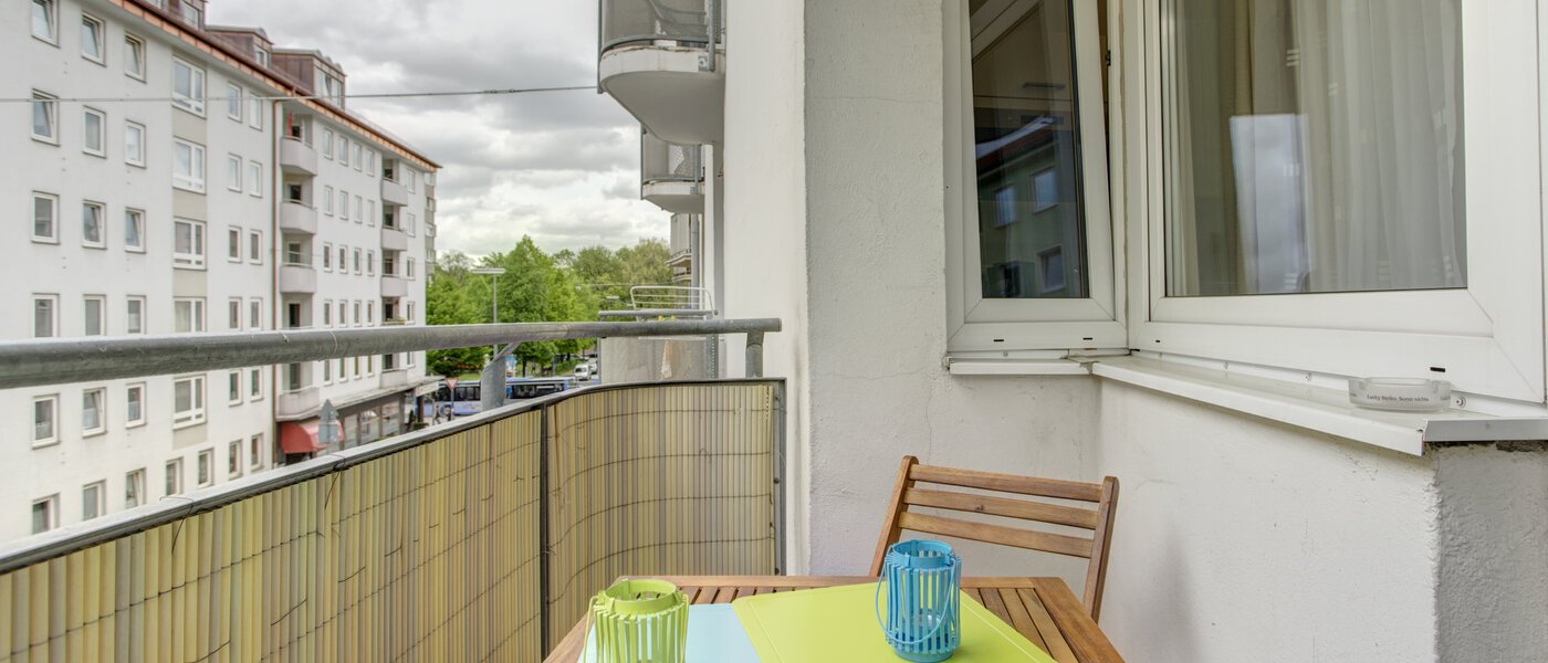 apartment München Maxvorstadt - Universitätsviertel 03 balcony 3687
