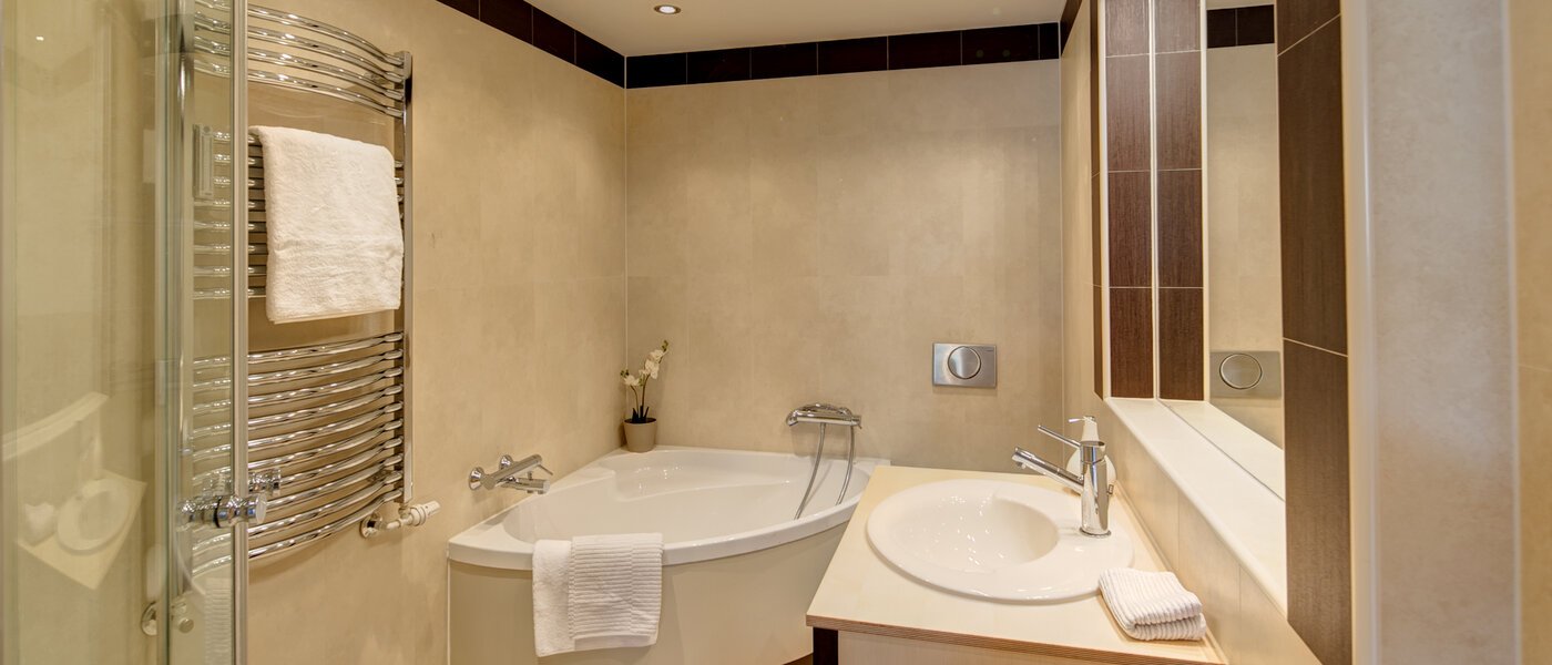 apartment München Olympiadorf 01 bathroom 3688