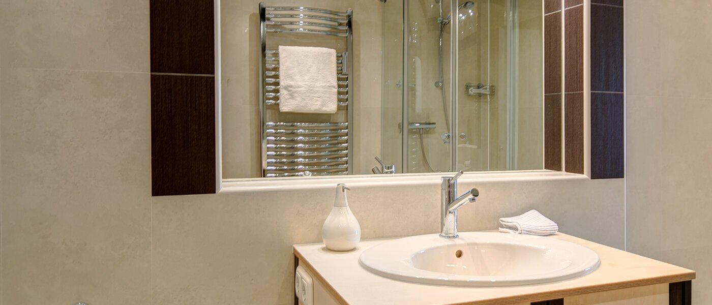 apartment München Olympiadorf 02 bathroom 3688