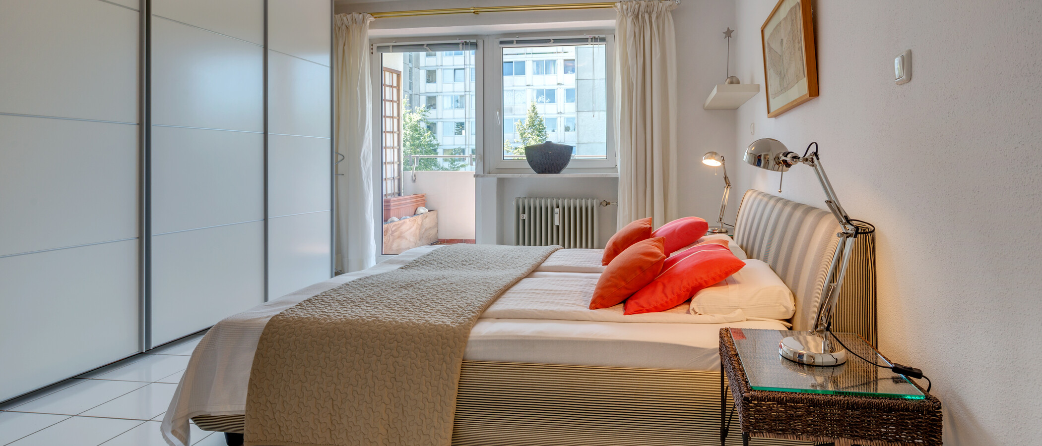 apartment München Schwabing - Alte Heide 02 sleeping area 37