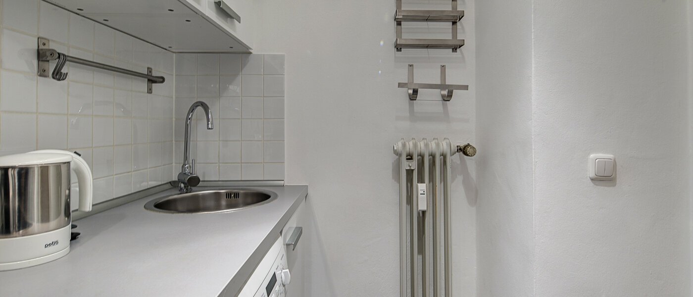 apartment München Schwabing (links der Leopoldstraße) 03 kitchen 3713