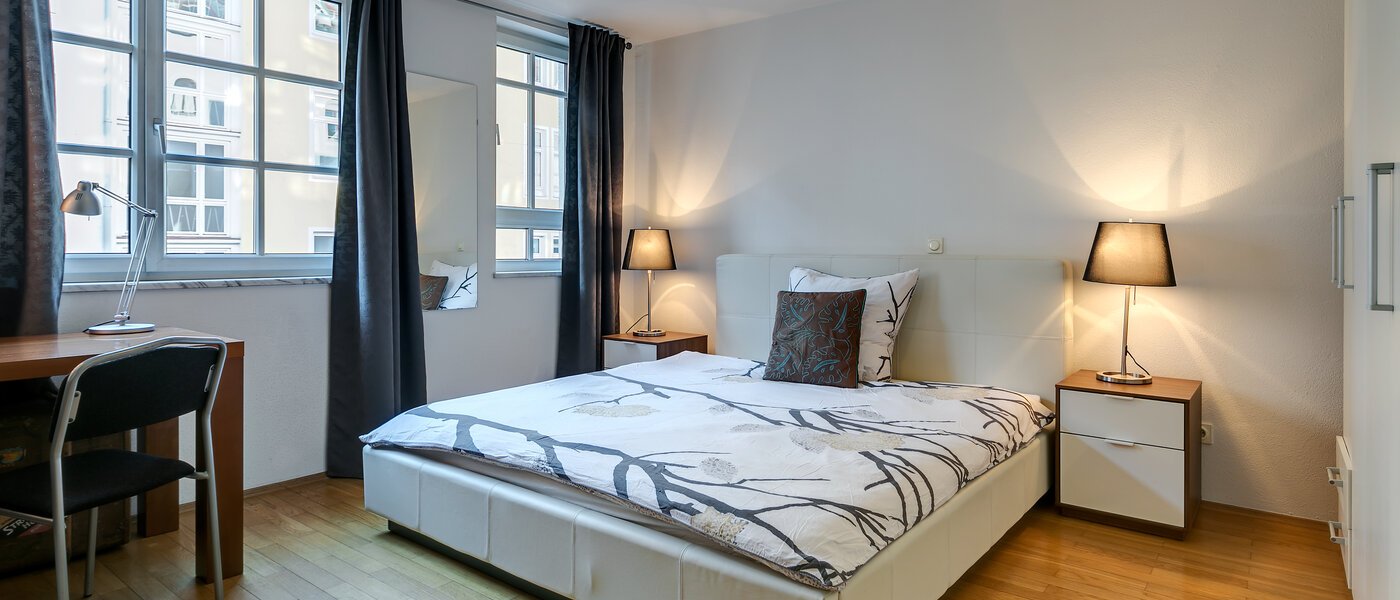 apartment München Maxvorstadt - Rund um den Josephplatz 01 sleeping area 3735