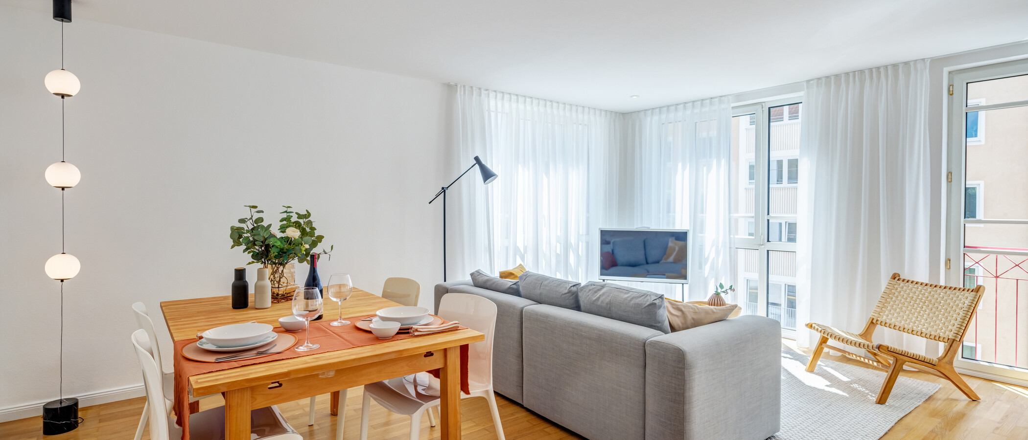 apartment München Maxvorstadt - Rund um den Josephsplatz 01 living area 3735