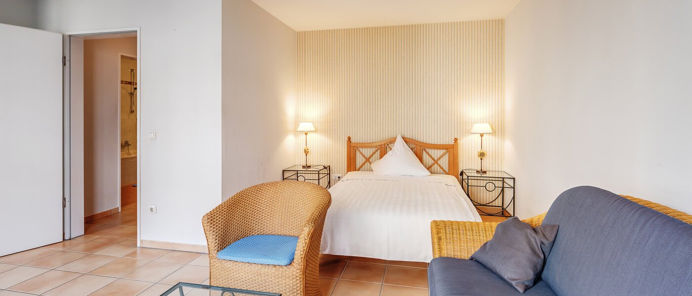 apartment München Maxvorstadt - Westen 05 living area 3764