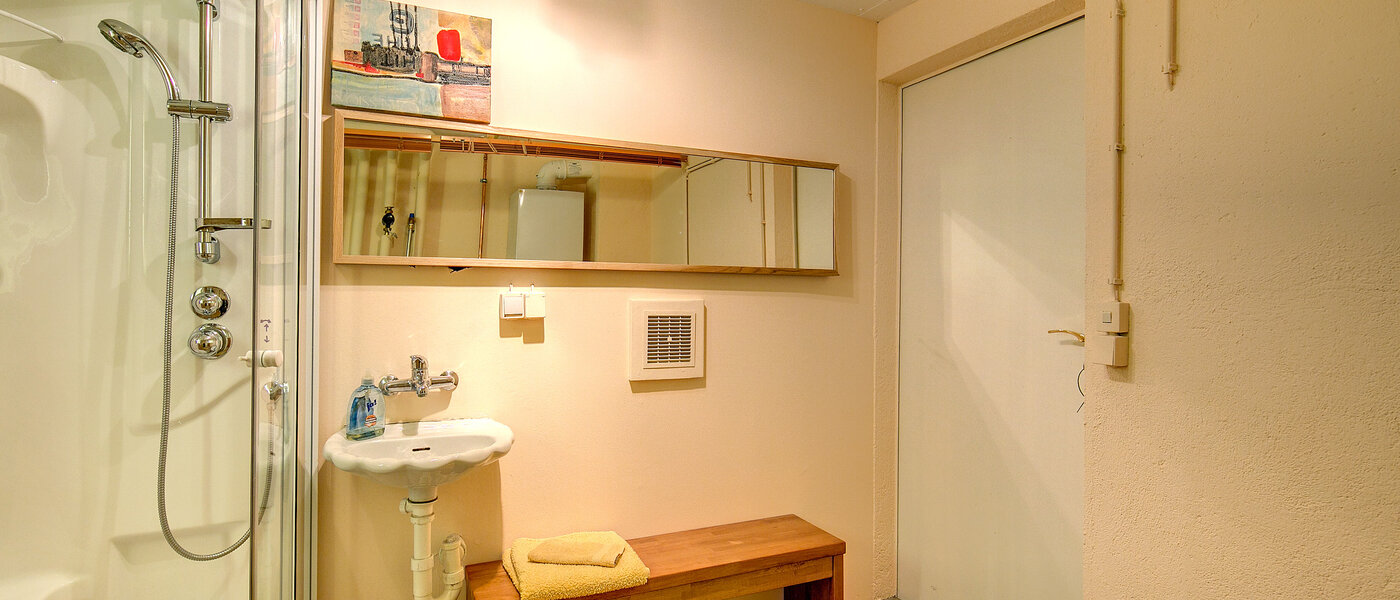 house München Kleinhadern 04 2. bathroom 3822