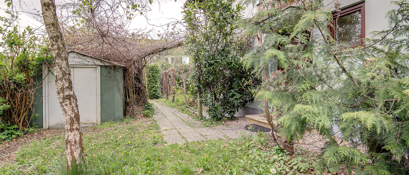 house München Kleinhadern 08 garden 3822