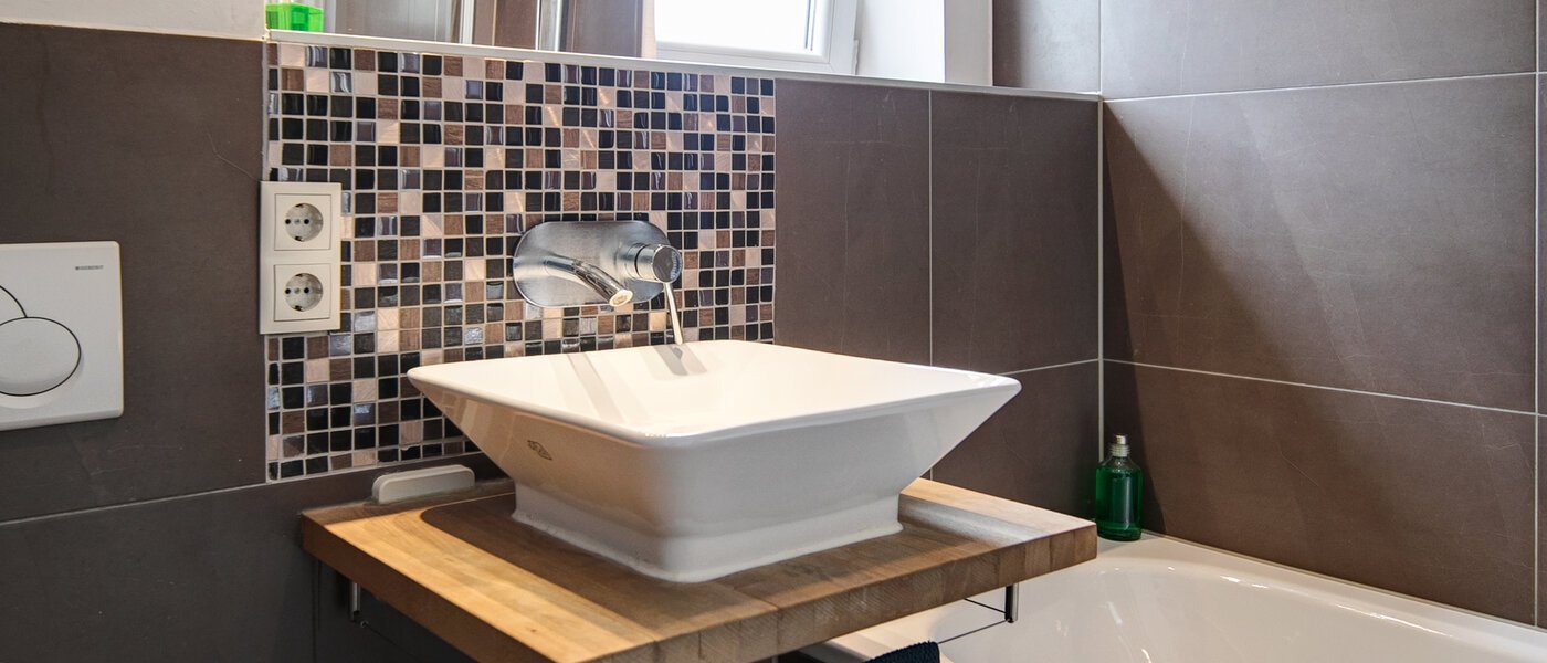 apartment München Hadern 01 bathroom 3824
