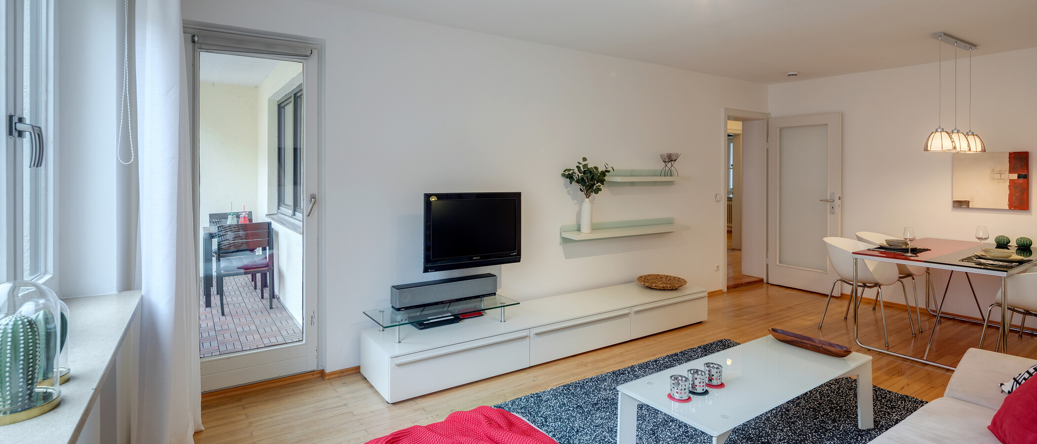 apartment München Schwabing-West (rund um den Hohenzollernplatz) 03 living area 3827