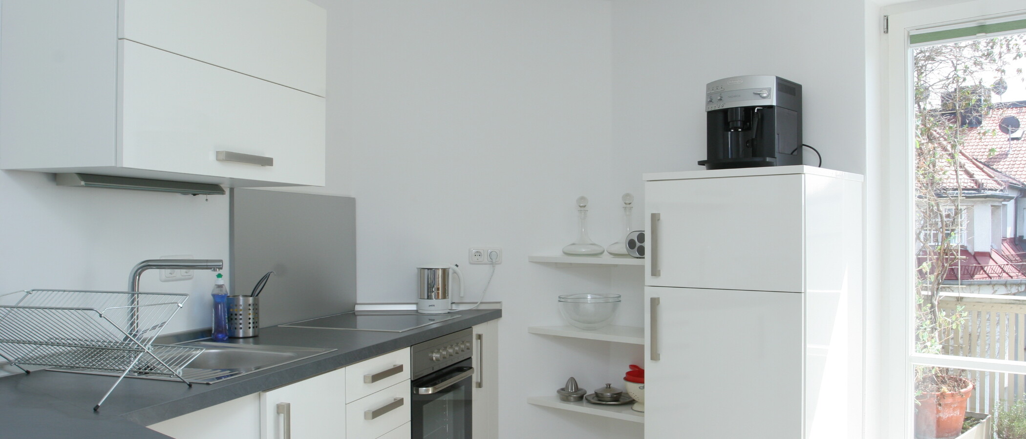 roof terrace apartment München Lehel 01 kitchen 3850