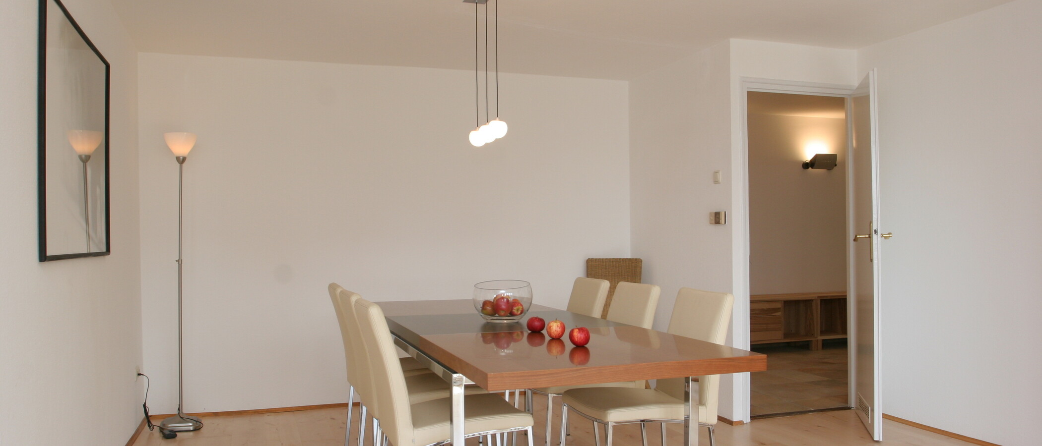 roof terrace apartment München Lehel 01 dining 3850