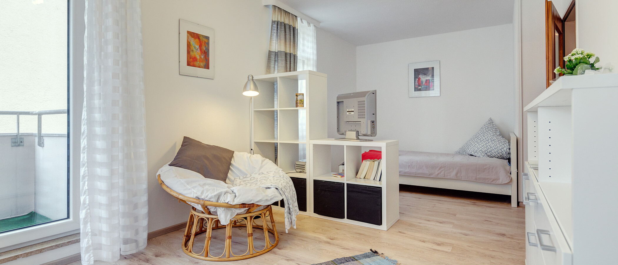 apartment München Schwabing (links der Leopoldstraße) 01 living room 386