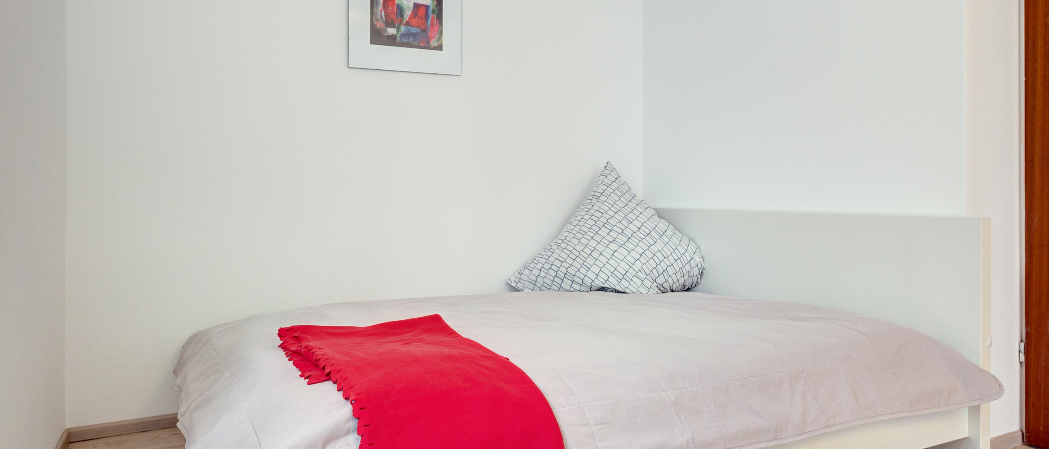 apartment München Schwabing (links der Leopoldstraße) 01 sleeping area 386