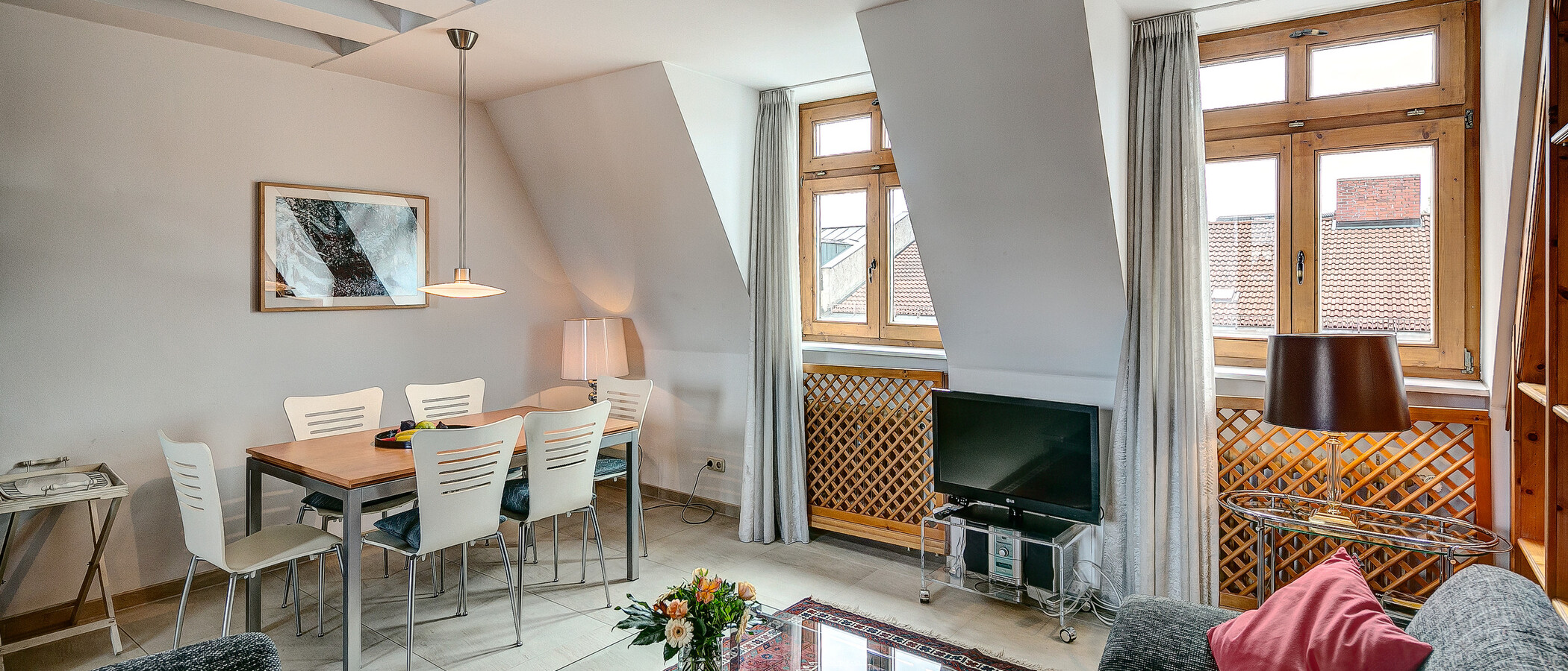 roof terrace apartment München Gärtnerplatzviertel 03 living room 4036