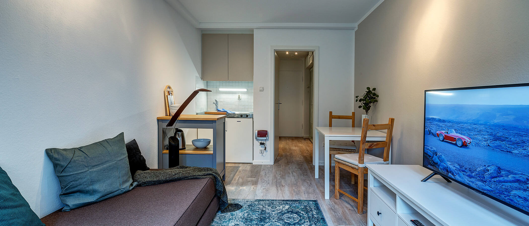 studio München Maxvorstadt - Amalienpassage 01 living area 4037
