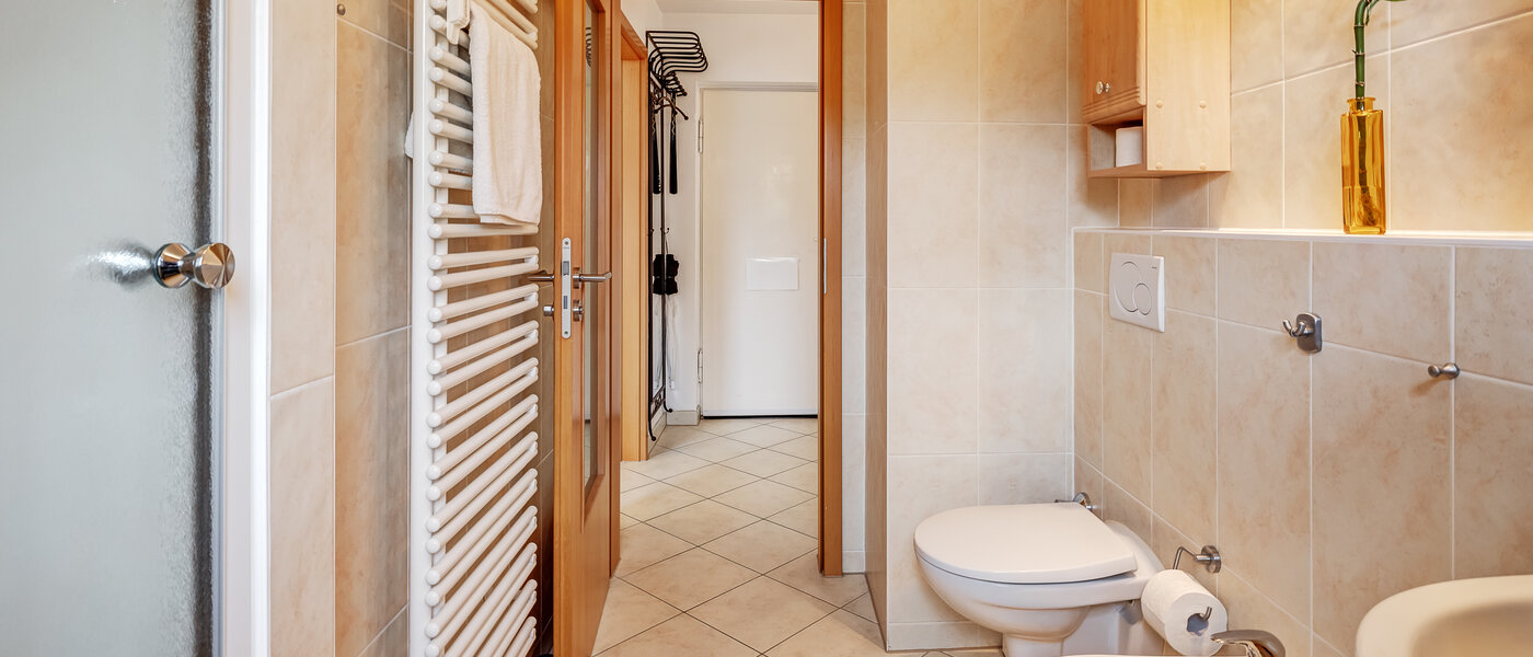 apartment München Parkstadt Bogenhausen 04 bathroom 4053