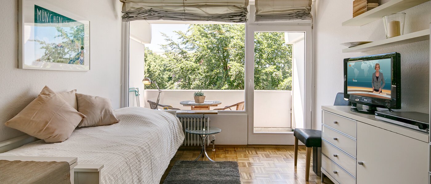studio München Schwabing-Nord (zw. Leopoldstraße & Englischen Garten) 01 living room 4089