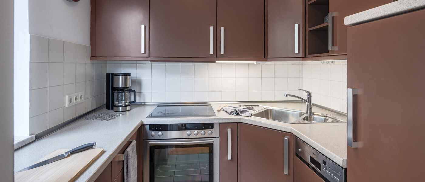 apartment München Glockenbachviertel 01 kitchen 4097