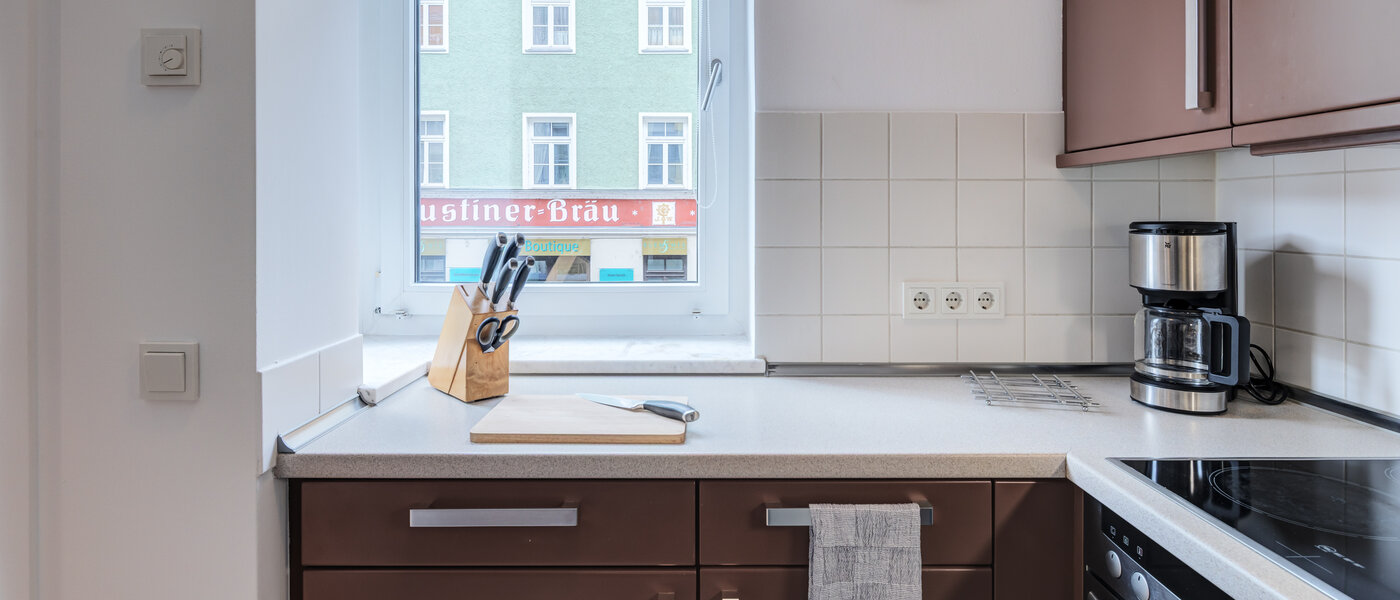 apartment München Glockenbachviertel 03 kitchen 4097