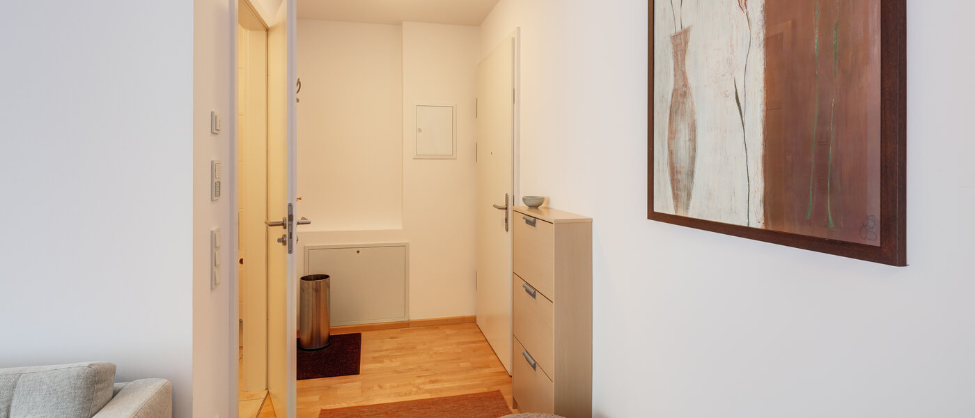 apartment München Glockenbachviertel 01 hall 4097