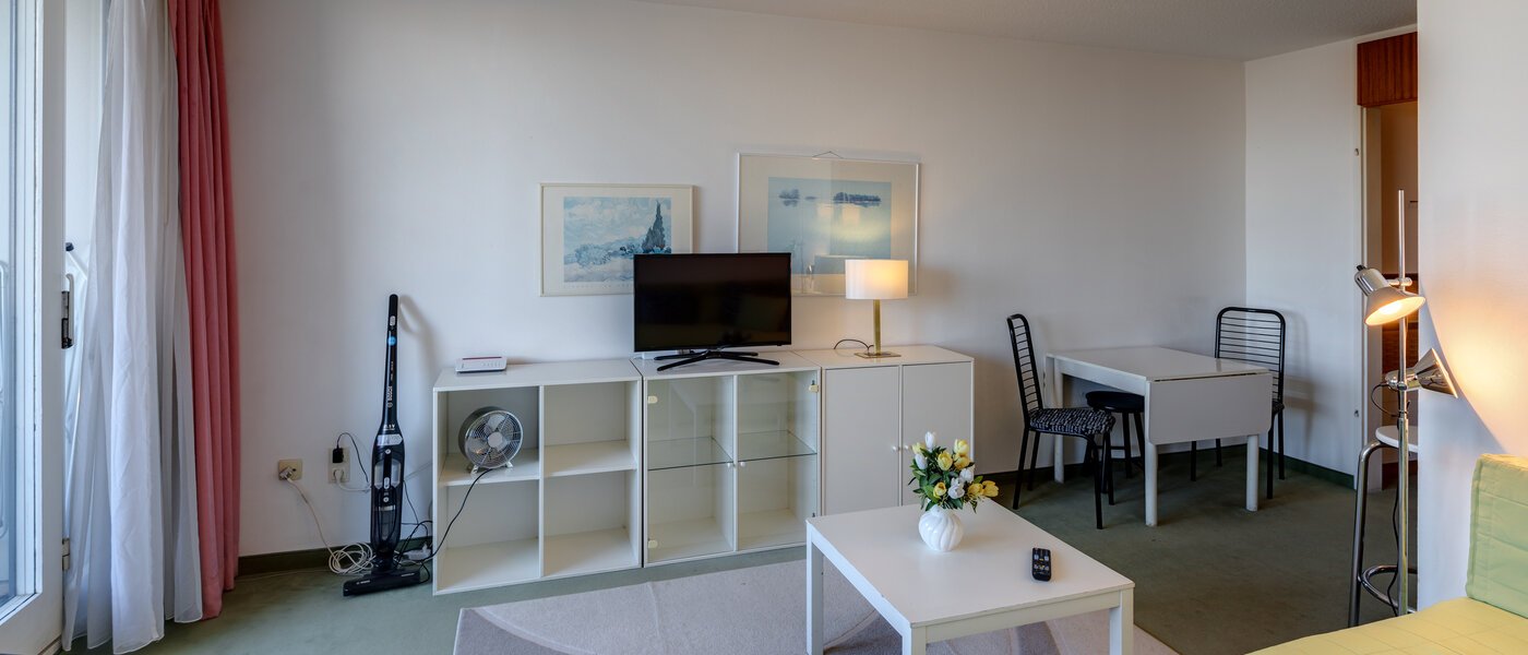 studio München Olympiadorf 02 living area 413