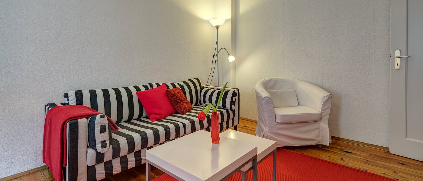 apartment München Maxvorstadt - Universitätsviertel 04 living room 4156