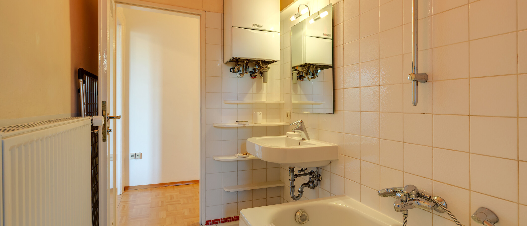 apartment München Schwabing-West (rund um den Hohenzollernplatz) 02 bathroom 4172