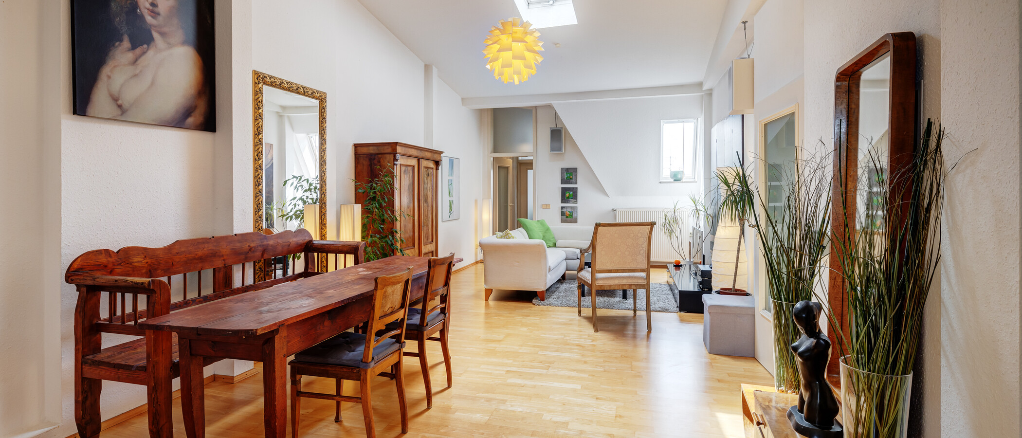 apartment München Schwanthalerhöhe 01 dining area 4210