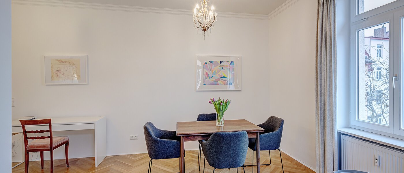 apartment München Schwabing (rechts der Leopoldstraße) 04 living area 4261