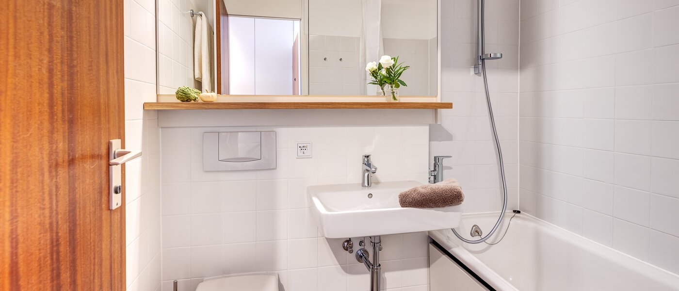 studio München Schwabing-West 01 bathroom 4272