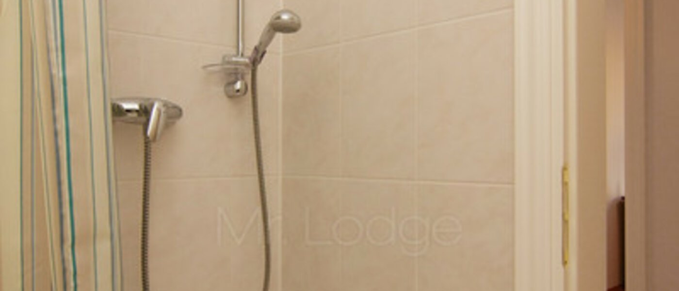 apartment München Parkstadt Schwabing 04 2. bathroom 4318