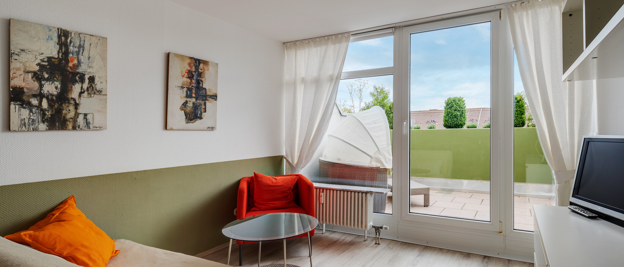 apartment München Isarvorstadt 03 living area 4327