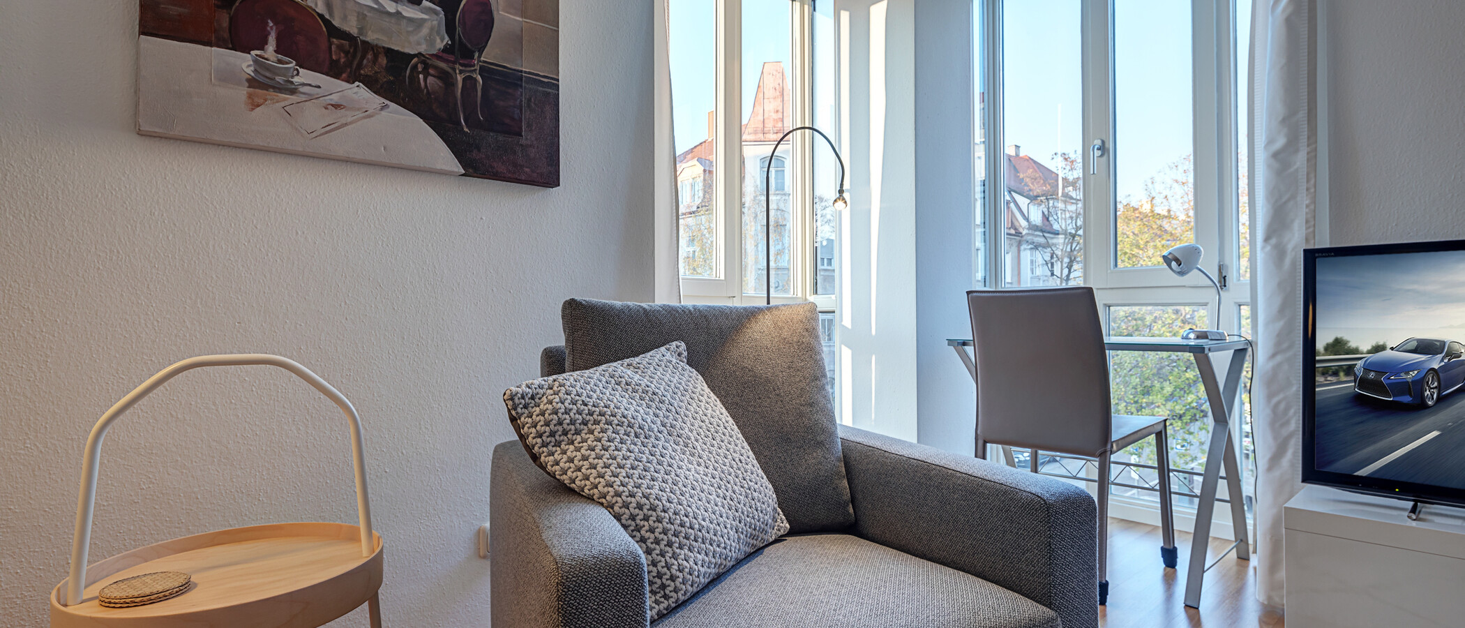 apartment München Schwabing (rechts der Leopoldstraße) 03 living area 4338