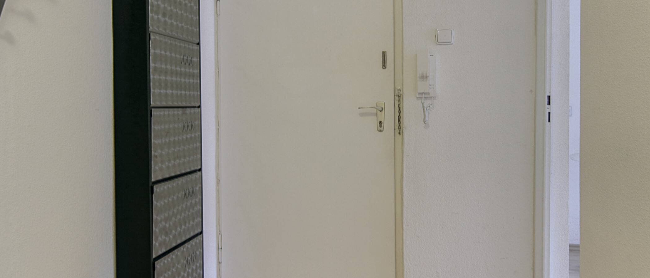 attic apartment München Schwabing (links der Leopoldstraße) 03 hall 4340
