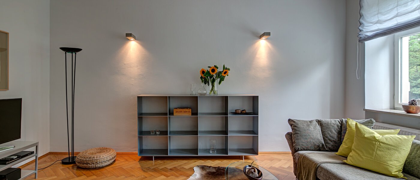 apartment München Gärtnerplatzviertel 04 living room 4368