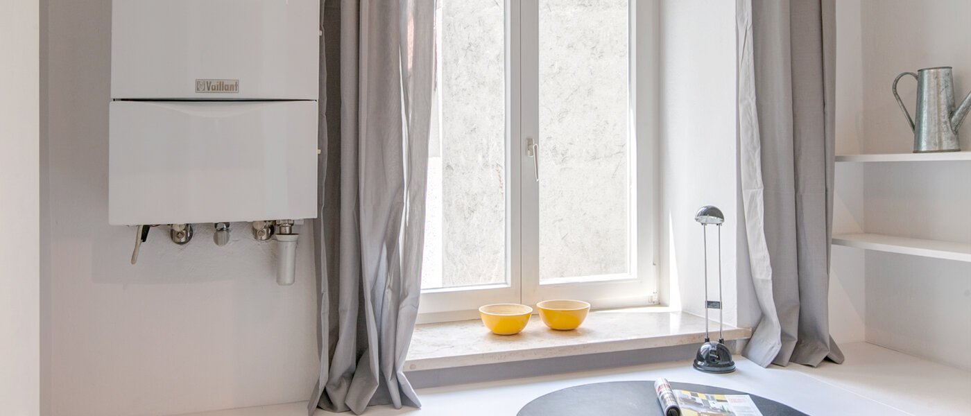 apartment München Gärtnerplatzviertel 01 office area 4368