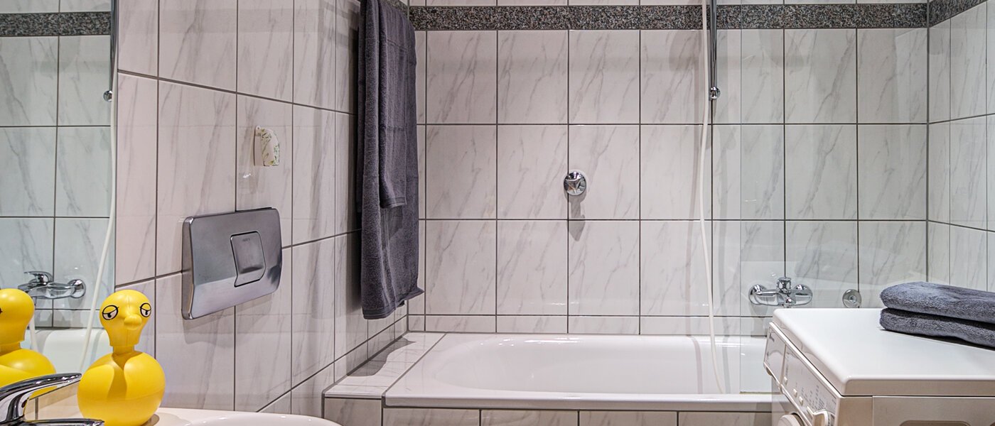 apartment München Gärtnerplatzviertel 02 bathroom 4368