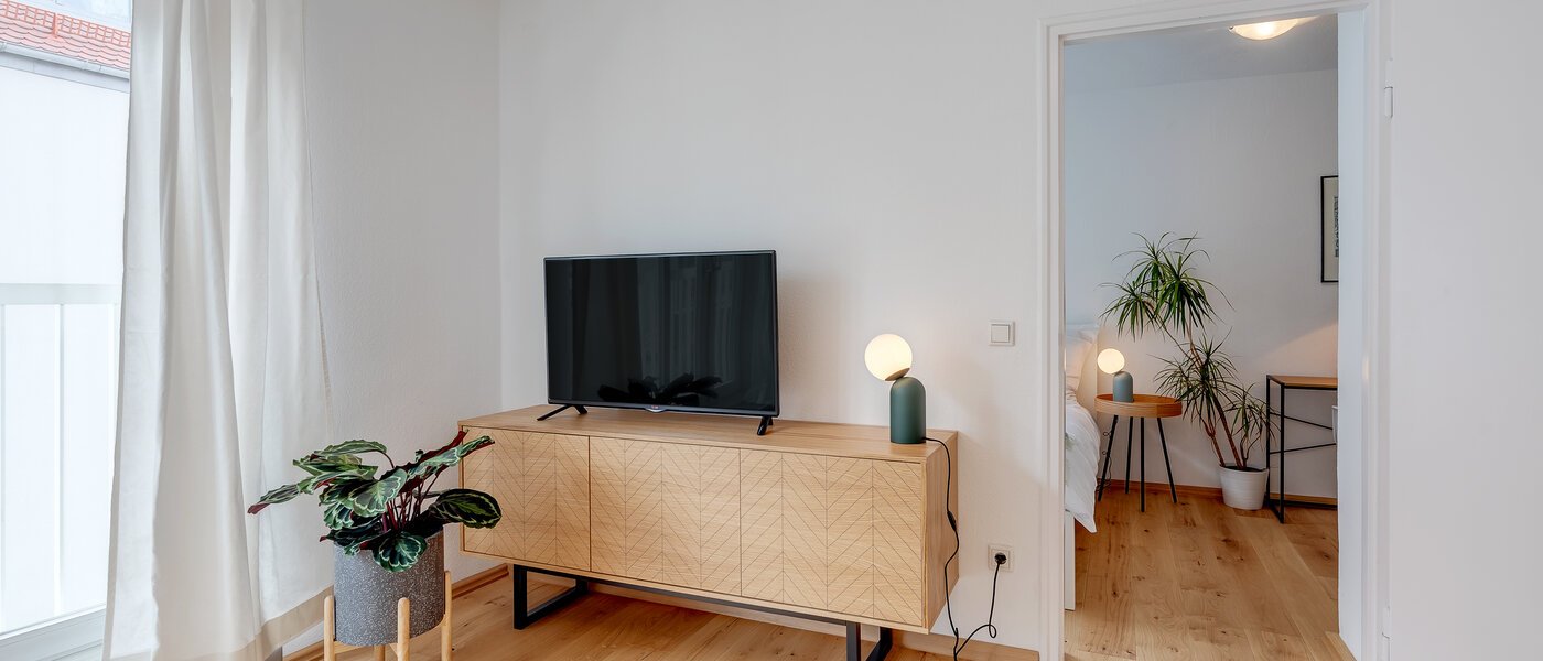 apartment München Schwabing-West (rund um den Hohenzollernplatz) 02 living area 4379