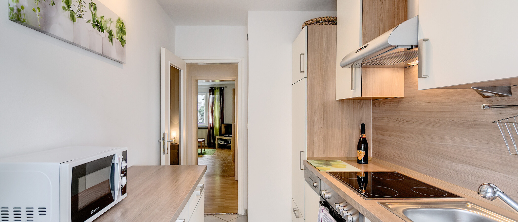 apartment München Schwabing-Georgenschwaige 03 kitchen 4416