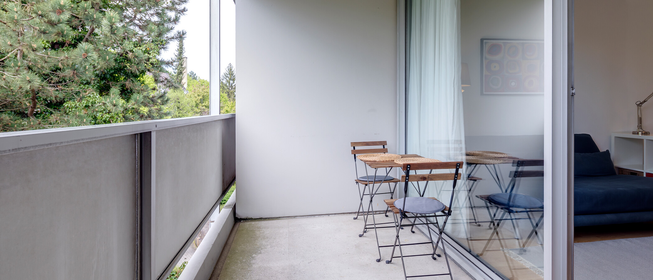 apartment München Schwabing-Nord (zw. Leopoldstraße & Englischen Garten) 01 balcony 4452
