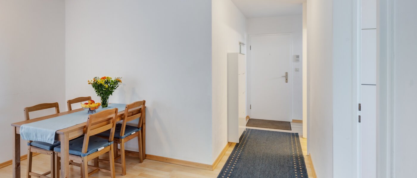 apartment München Neuperlach 02 hall 4521