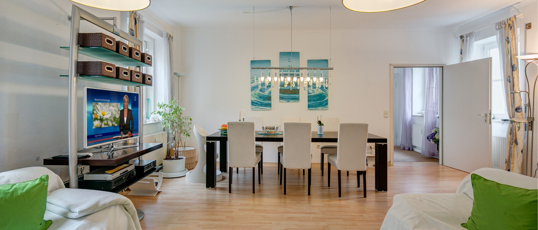 apartment München Schwabing (rechts der Leopoldstraße) 01 living room 4536