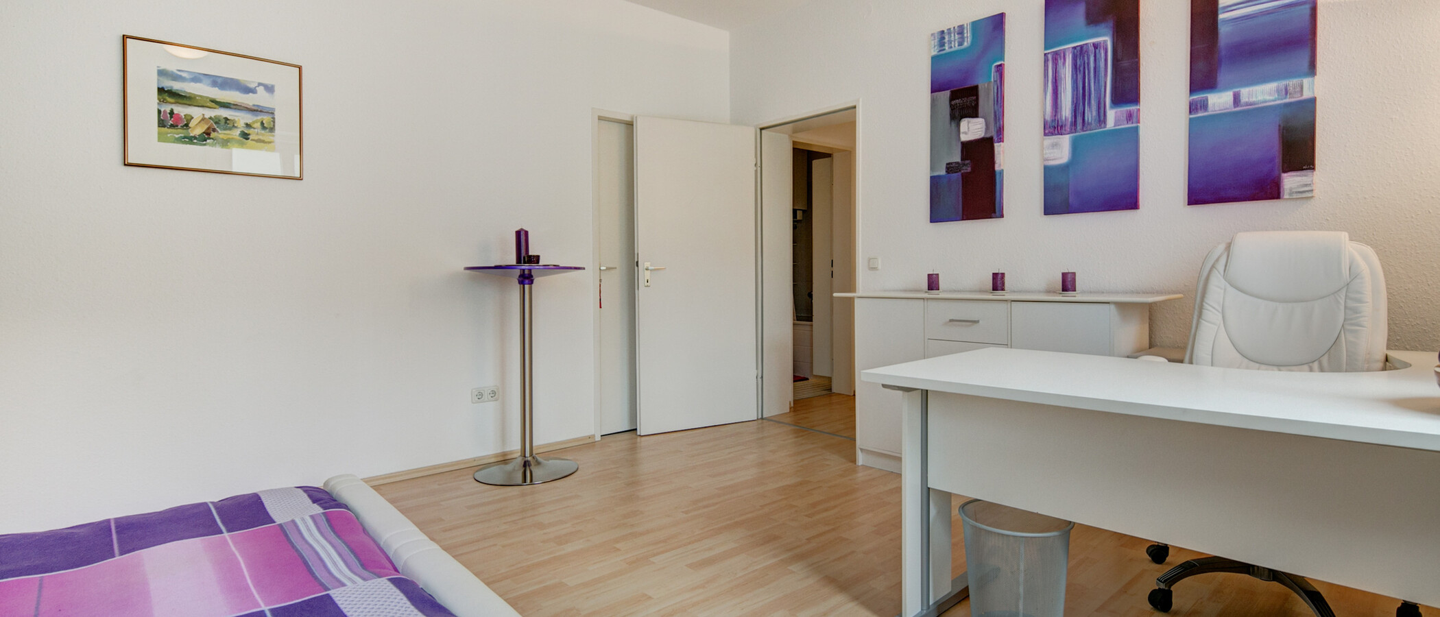 apartment München Schwabing (rechts der Leopoldstraße) 03 sleeping area 4536